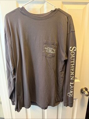 Southern Lure Men's Long Sleeve Pocket Tee - Charcoal